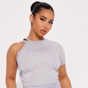 Heather Gray Top